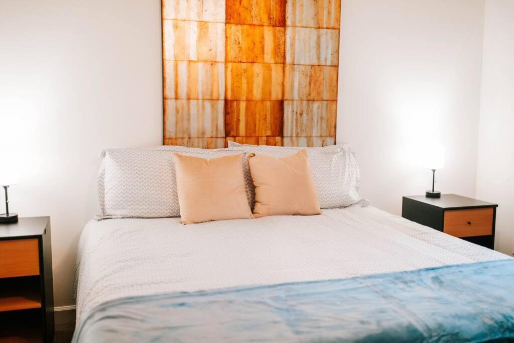 Cozy 3-Bed Athens Getaway, Right Near Uga! Apartment Ngoại thất bức ảnh