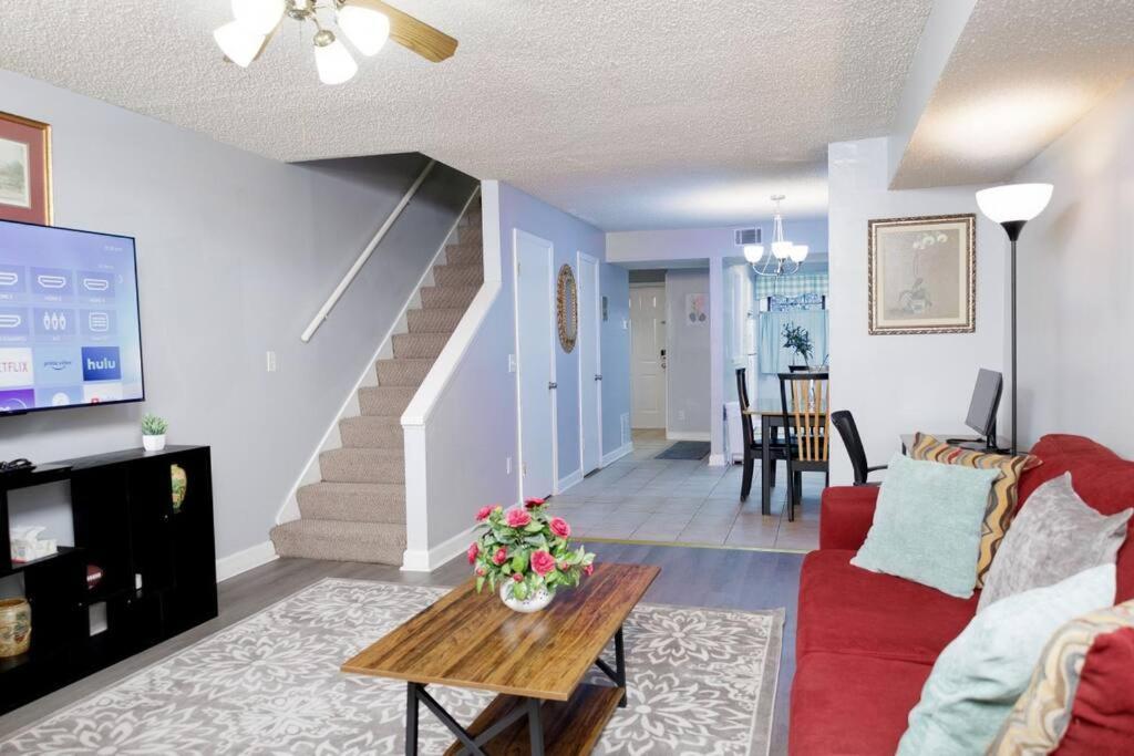 Cozy 3-Bed Athens Getaway, Right Near Uga! Apartment Ngoại thất bức ảnh